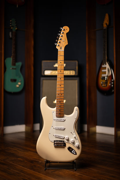 Fender Limited Edition Player II Stratocaster Electric Guitar - Olympic White
