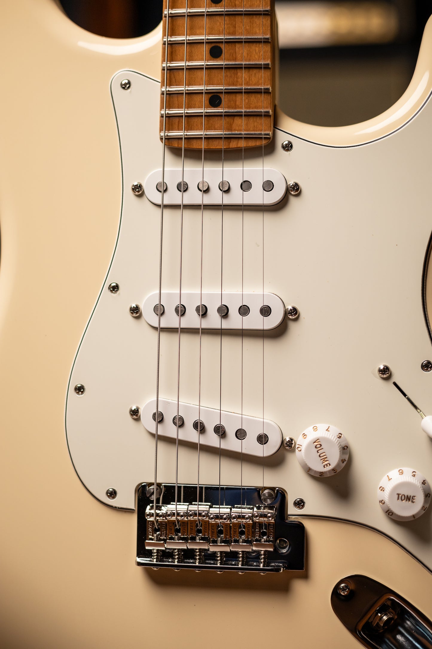 Fender Limited Edition Player II Stratocaster Electric Guitar - Olympic White
