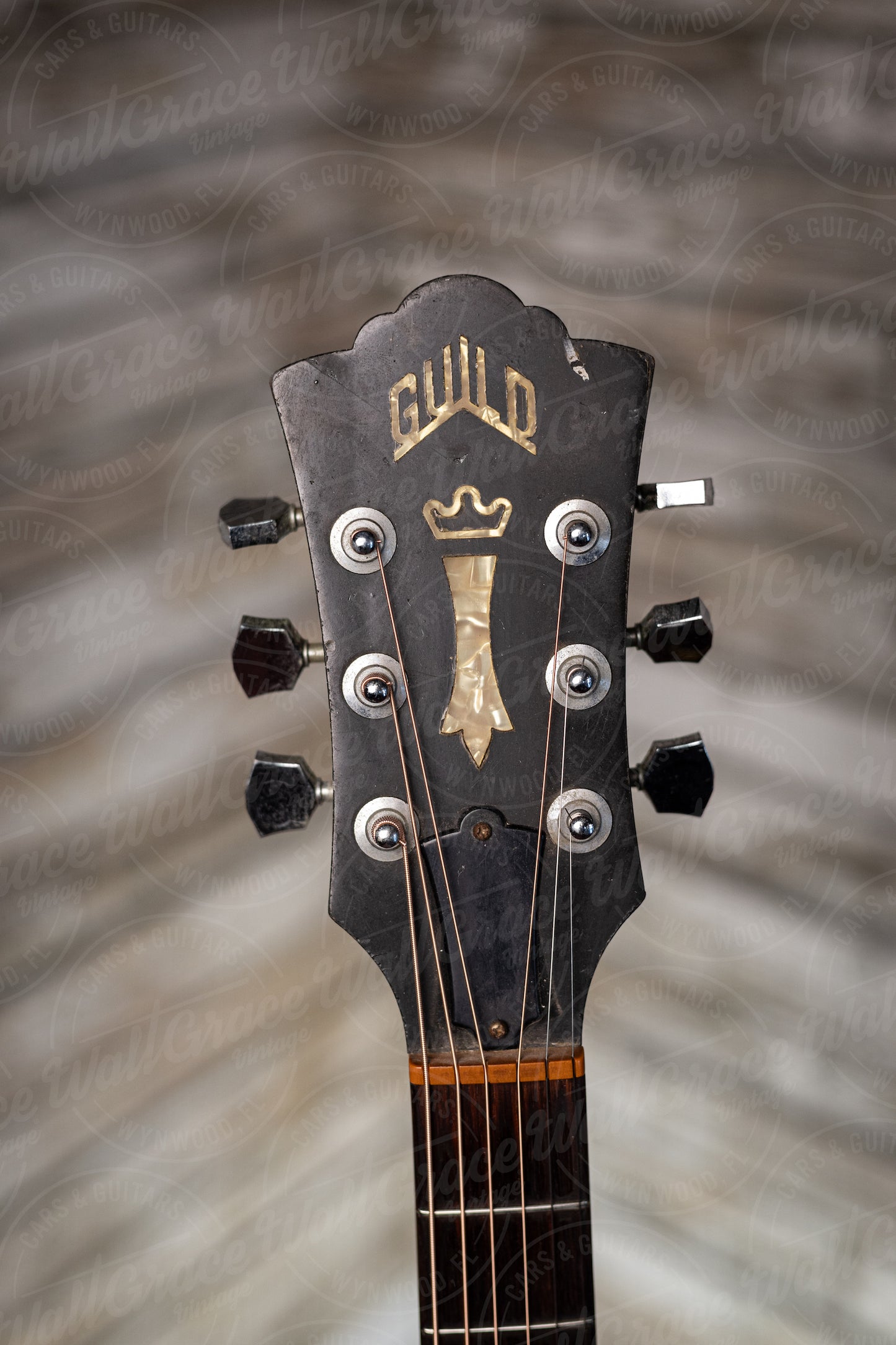 1978 Guild D-40 NT W Acoustic Guitar - Natural