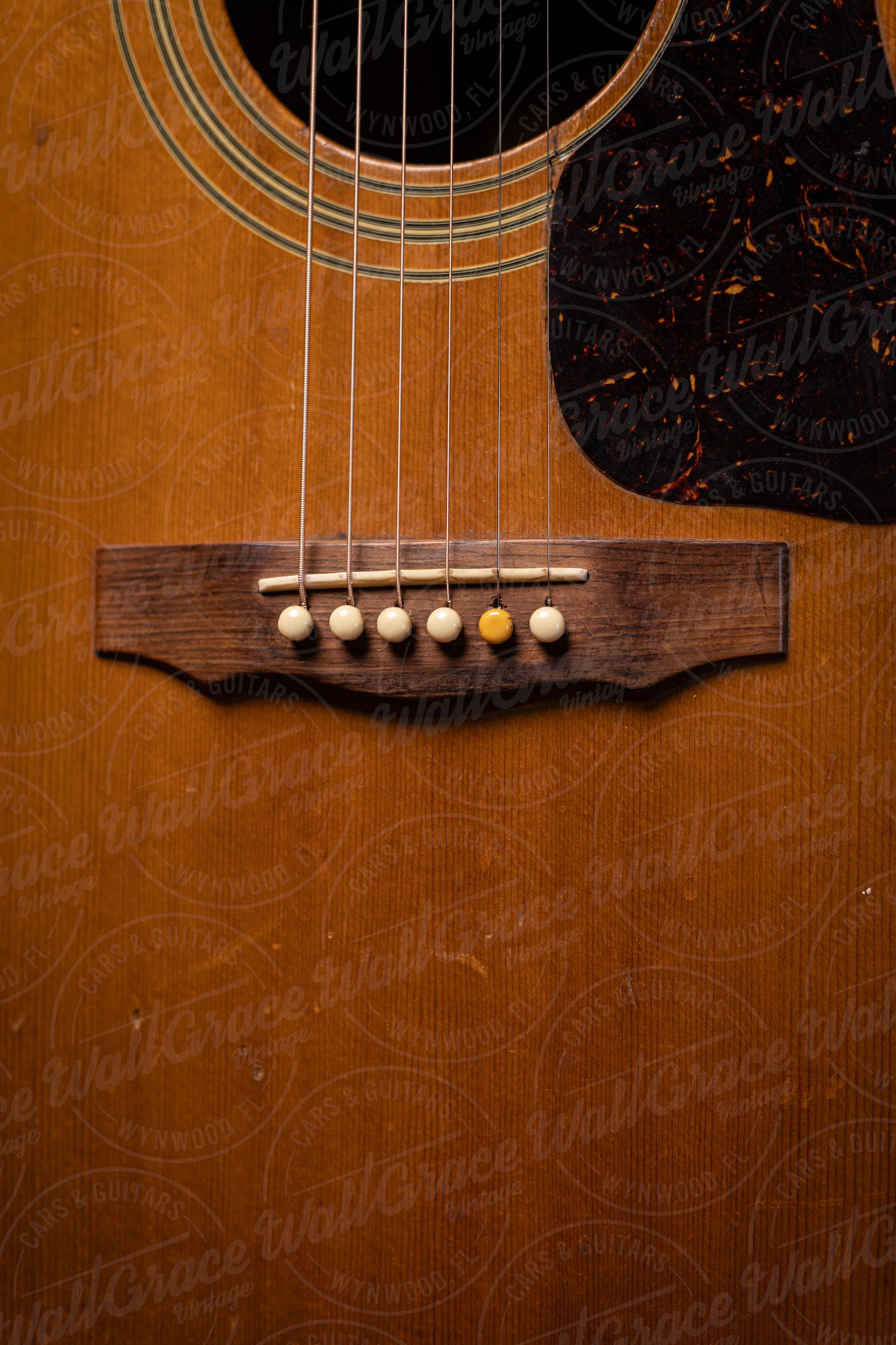 1978 Guild D-40 NT W Acoustic Guitar - Natural
