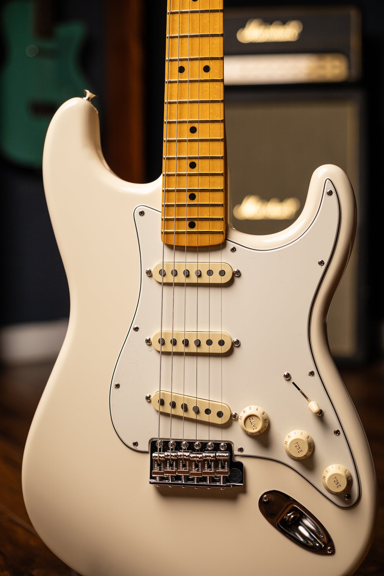 Fender Limited Edition American Vintage II 1973 Stratocaster Electric Guitar - Olympic White