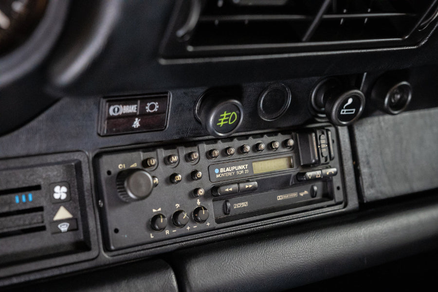 1986 Porsche 911 Carrera Targa - Black