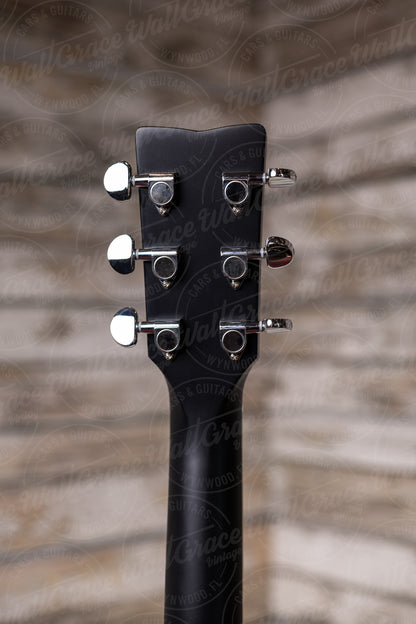 Yamaha FG-TA TransAcoustic Dreadnought Guitar - Black