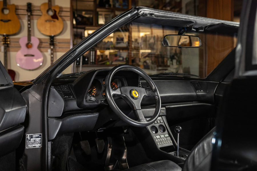 1990 Ferrari 348 TS - Nero