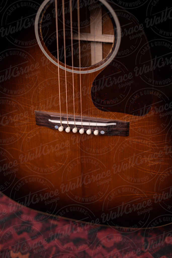 Gibson 1942 Banner J-45 Light Aged Acoustic Guitar -  Vintage Sunburst