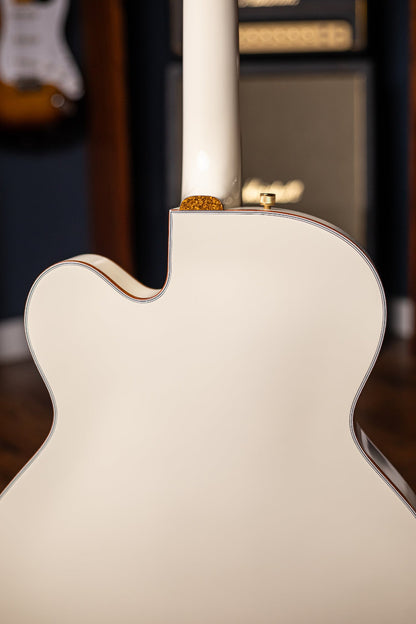 Gretsch G6136T-59 Vintage Select Edition '59 Falcon Hollow Body with Bigsby TV Jones Electric Guitar - Vintage White
