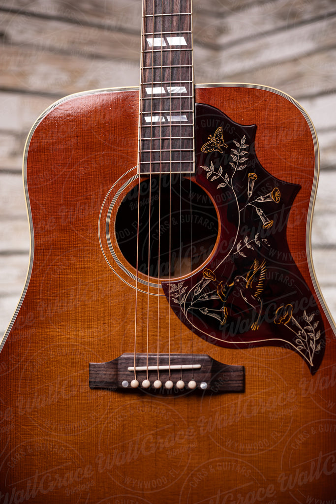 Gibson 1960 Hummingbird Light Aged Acoustic Guitar - Cherry Sunburst