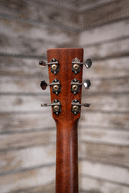 Martin D-18 Acoustic Guitar - Natural