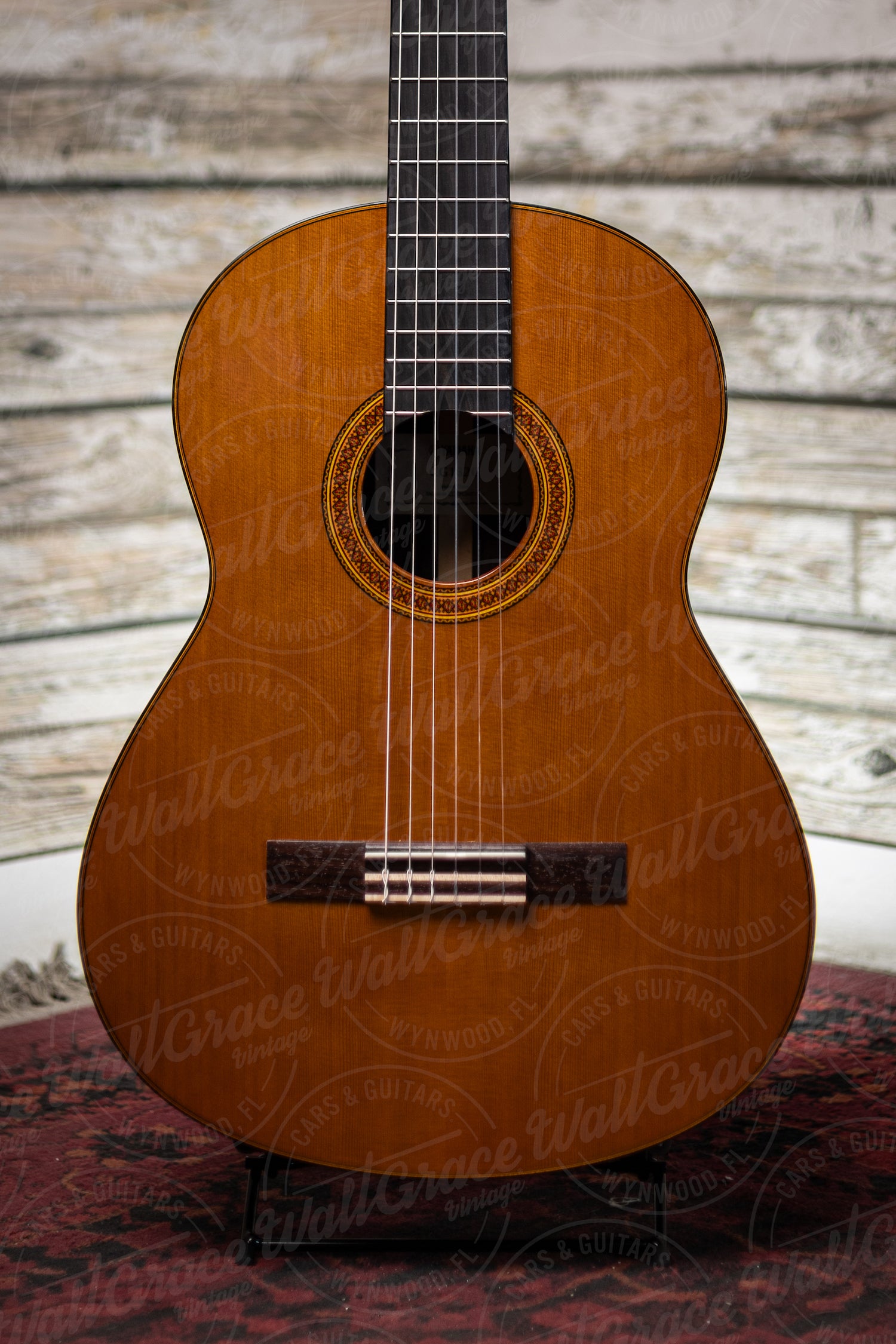 Yamaha GC182C Classical Guitar - NaturalYamaha GC182C Classical Guitar - Natural