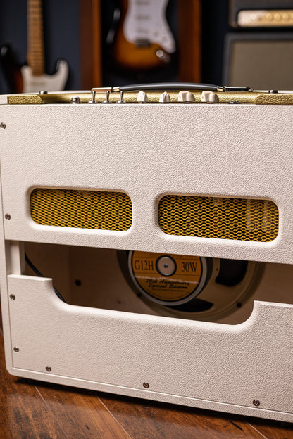 IN-STOCK! - Divided By 13 JTR 9/15 Combo Amp - Ivory Bronco