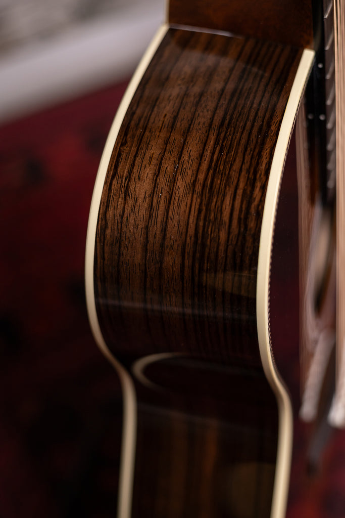 Martin OM-28 Acoustic Guitar - Sunburst