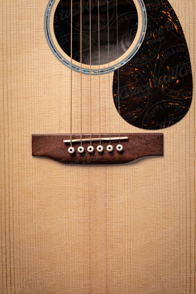 Martin 000X2E Brazilian Acoustic Guitar - Natural