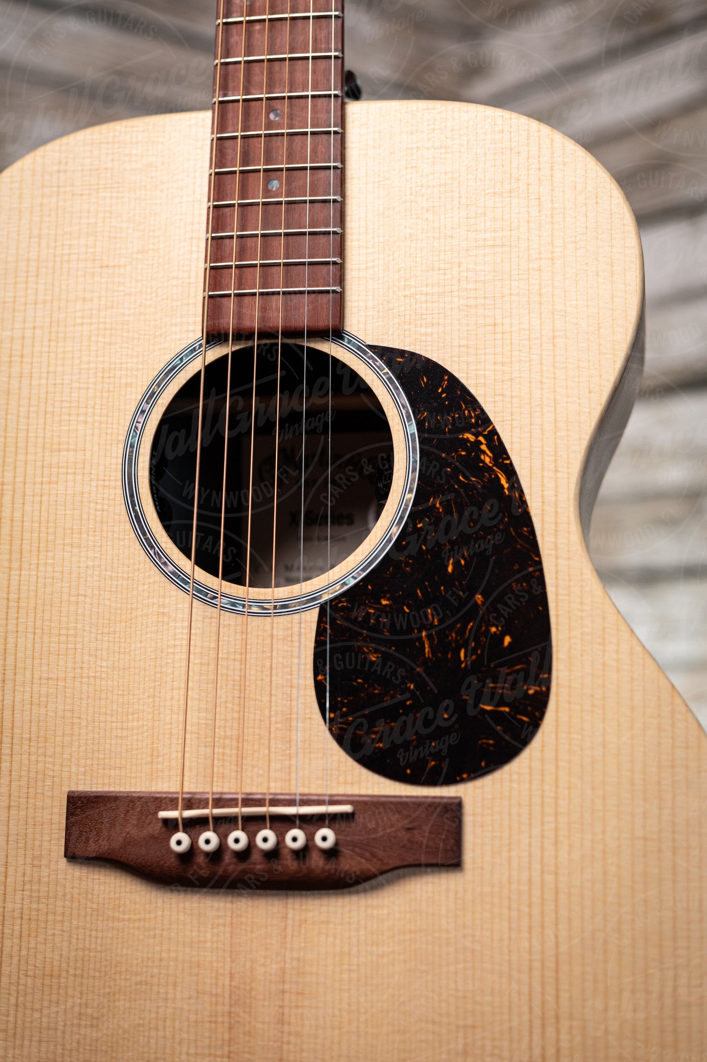 Martin 000X2E Brazilian Acoustic Guitar - Natural