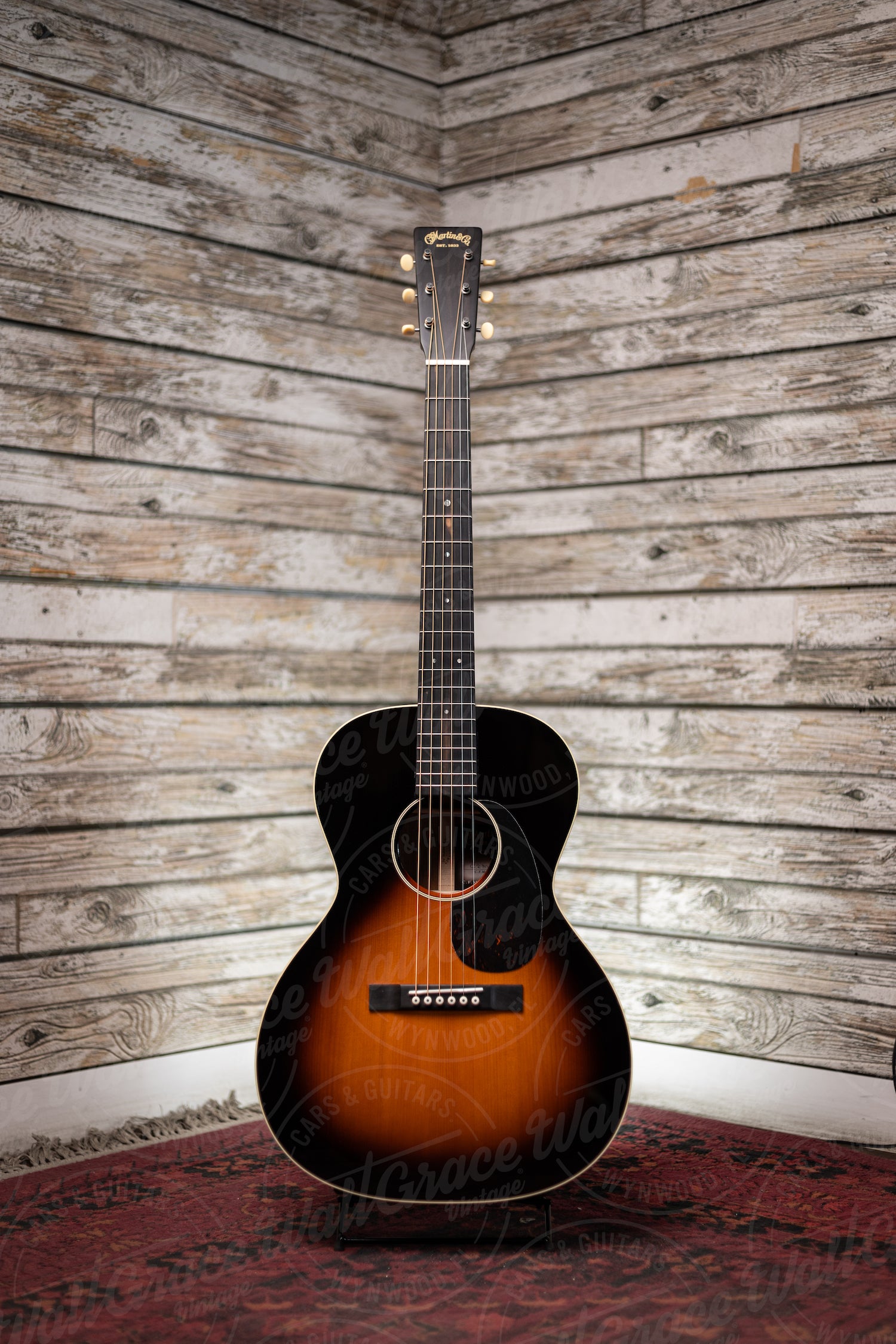 Martin CEO-7 Acoustic Guitar - Teardrop Sunburst