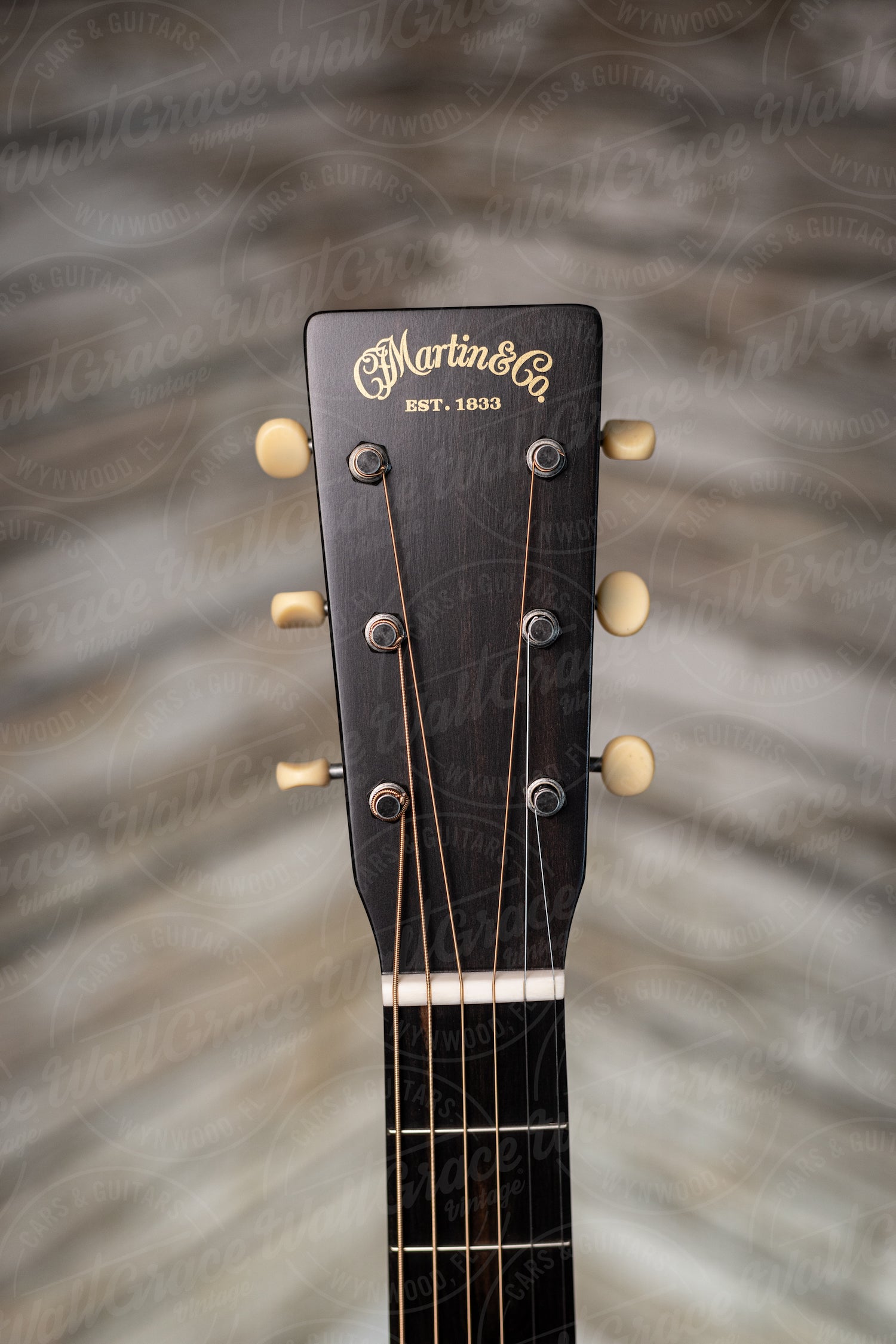 Martin CEO-7 Acoustic Guitar - Teardrop Sunburst