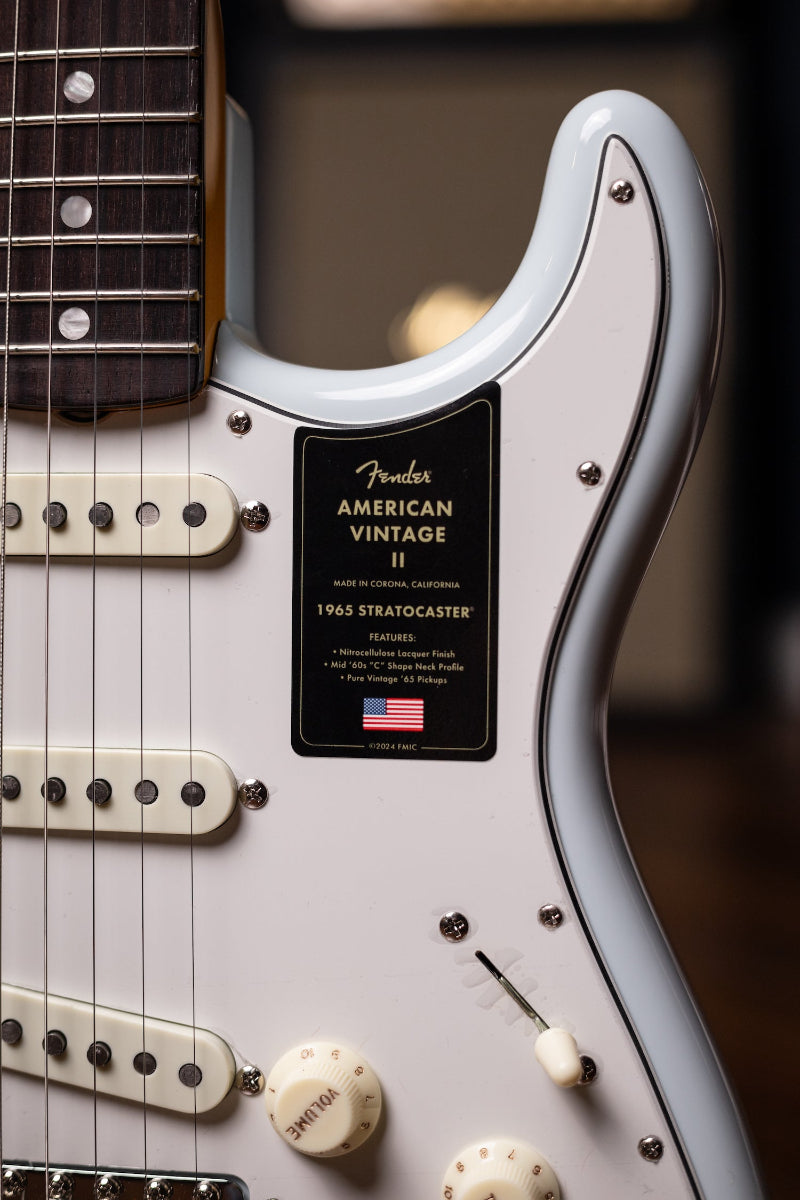 Fender American Vintage II 1965 Stratocaster Electric Guitar - Sonic Blue