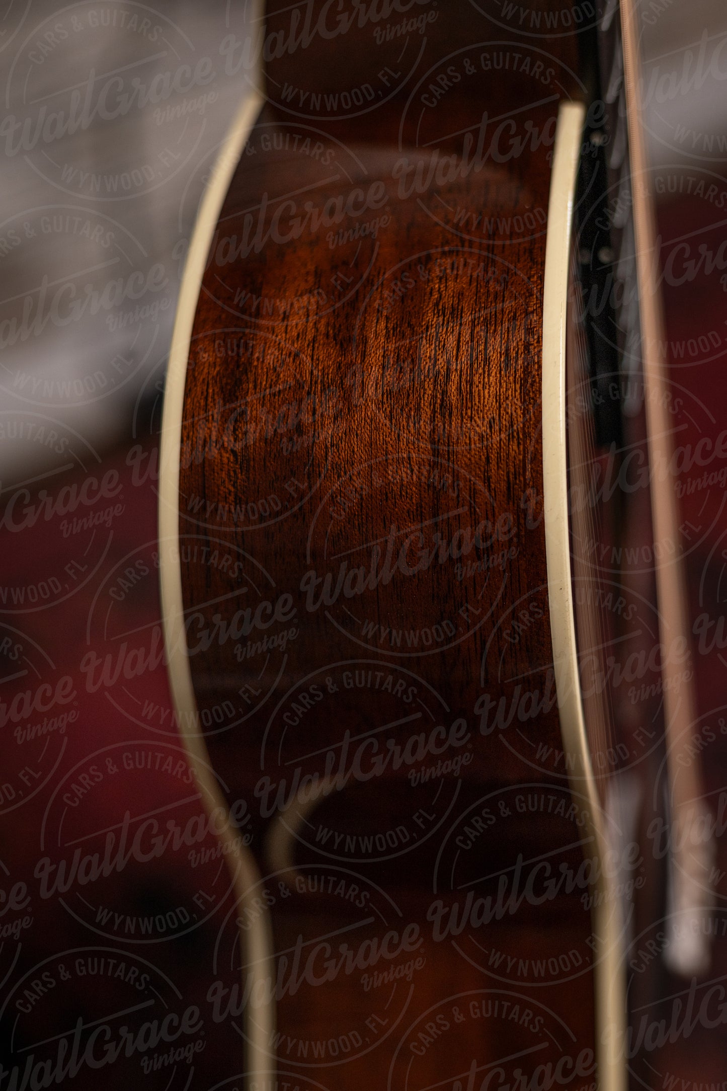 Martin CEO-7 Acoustic Guitar - Teardrop Sunburst