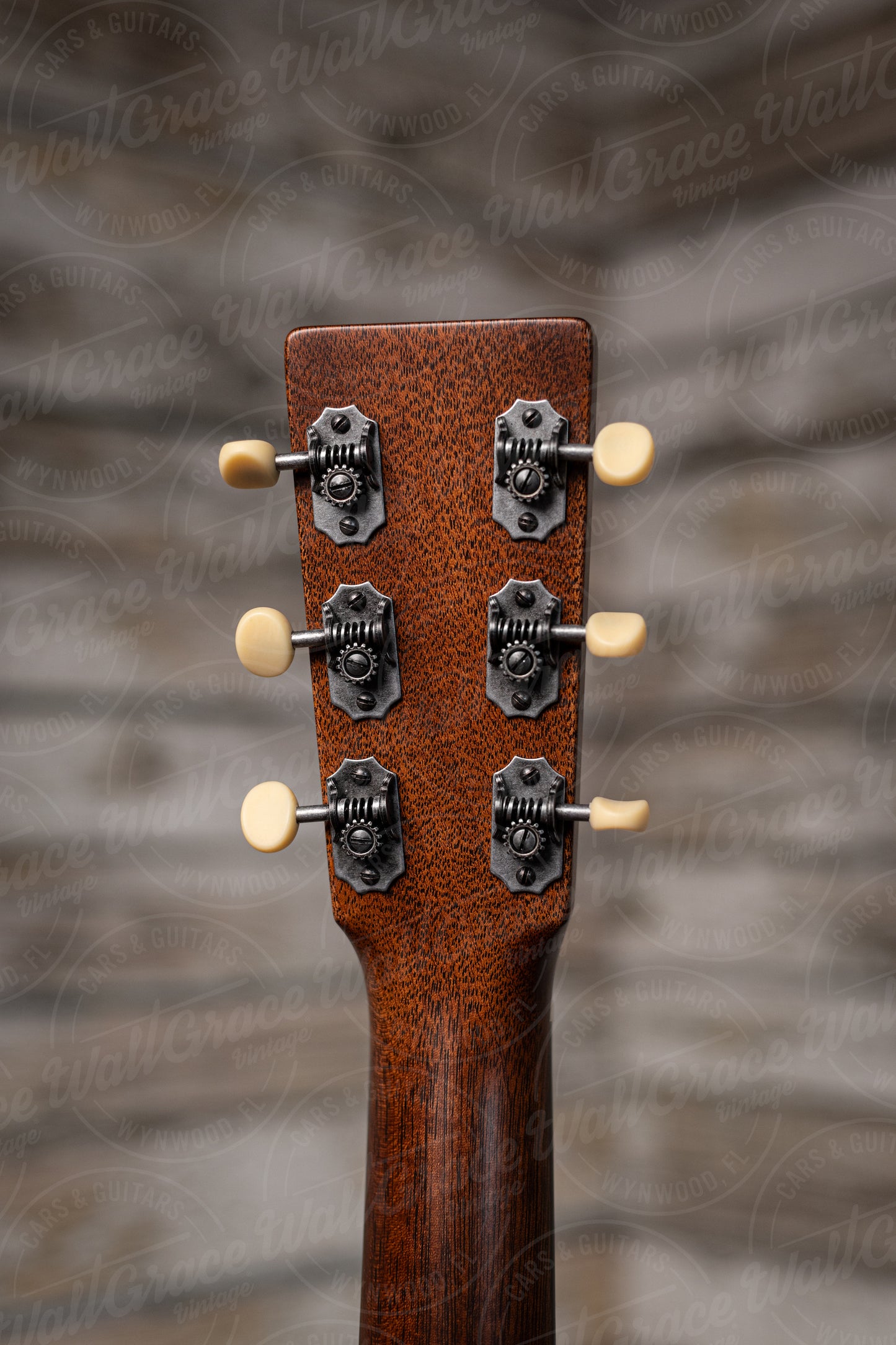 Martin CEO-7 Acoustic Guitar - Teardrop Sunburst