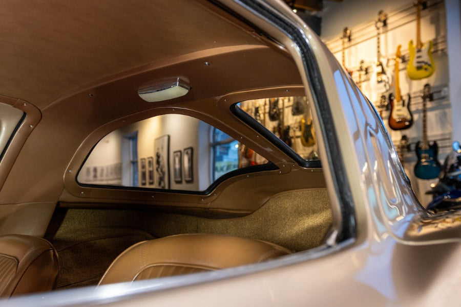 1963 Chevrolet Corvette Split Window Coupe Fuelie - Saddle Tan