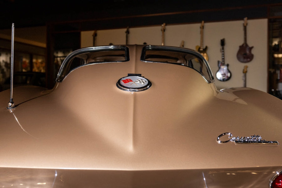 1963 Chevrolet Corvette Split Window Coupe Fuelie - Saddle Tan