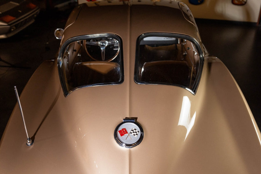 1963 Chevrolet Corvette Split Window Coupe Fuelie - Saddle Tan