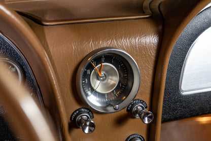 1963 Chevrolet Corvette Split Window Coupe Fuelie - Saddle Tan