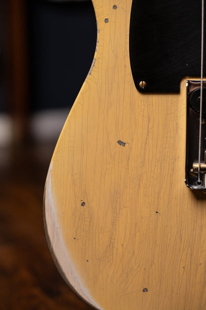 Fender Custom Shop '52 Telecaster Relic Electric Guitar - Aged Nocaster Blonde