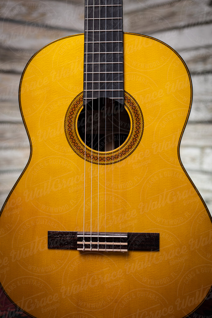 Yamaha CG182S Classical Acoustic - Natural