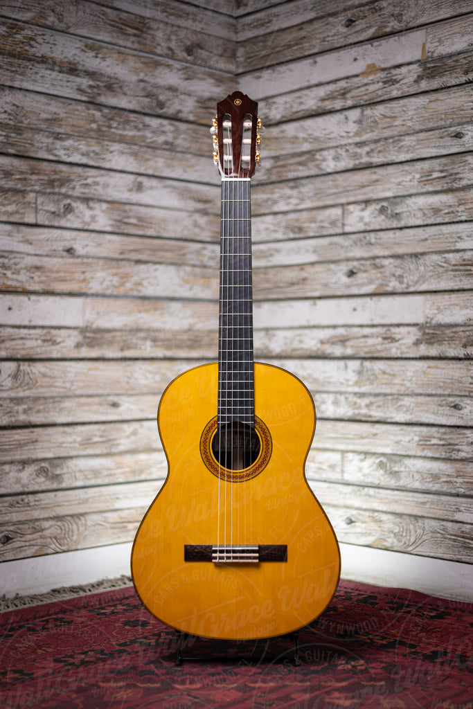 Yamaha CG182S Classical Acoustic - Natural