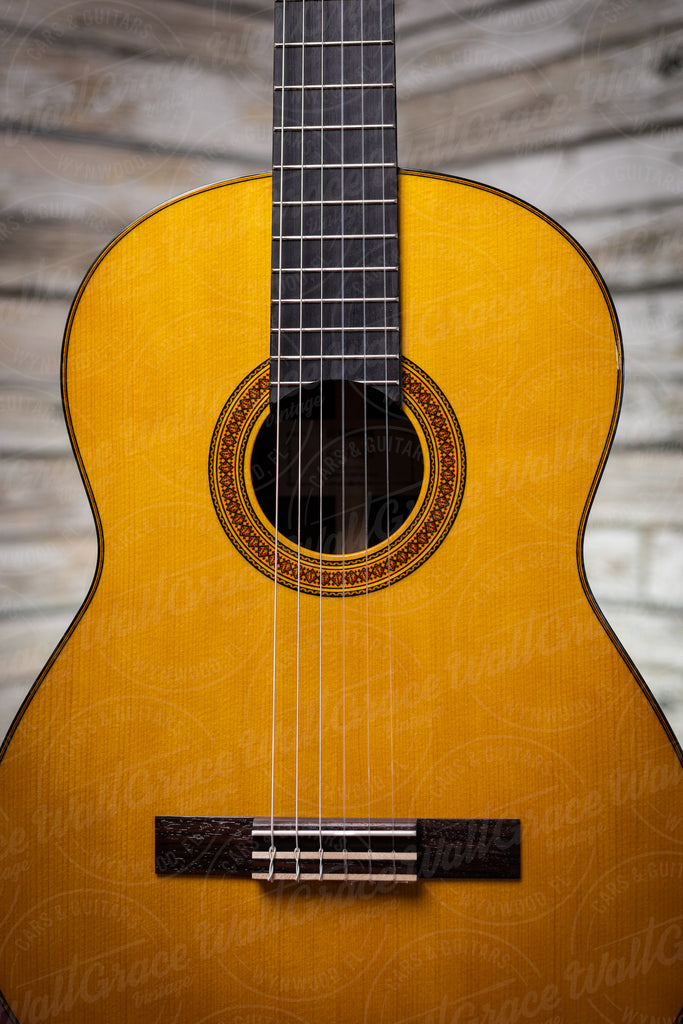 Yamaha CG182S Classical Acoustic - Natural