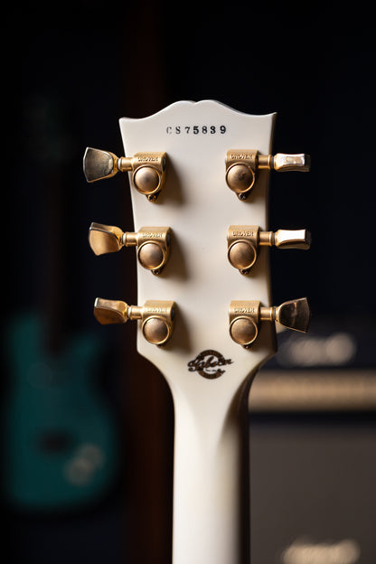 2007 Gibson Les Paul Custom Electric Guitar - Alpine White