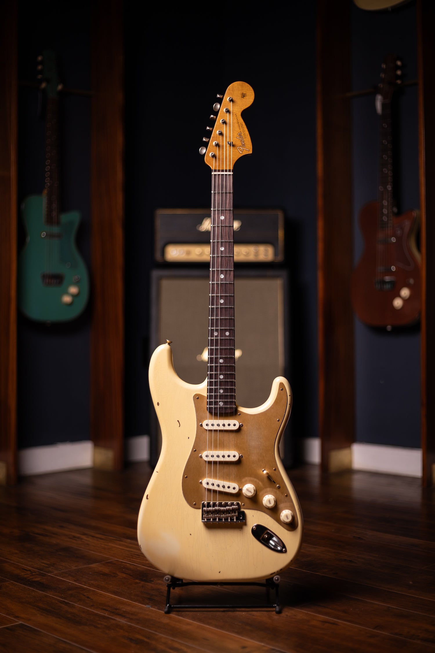 Fender Custom Shop Limited Edition Roasted "Big Head" Stratocaster® Relic® Electric Guitar - Aged Vintage White