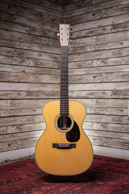Martin OM-28E Standard L.R. Baggs Orchestra Model Acoustic-Electric Guitar  - Natural