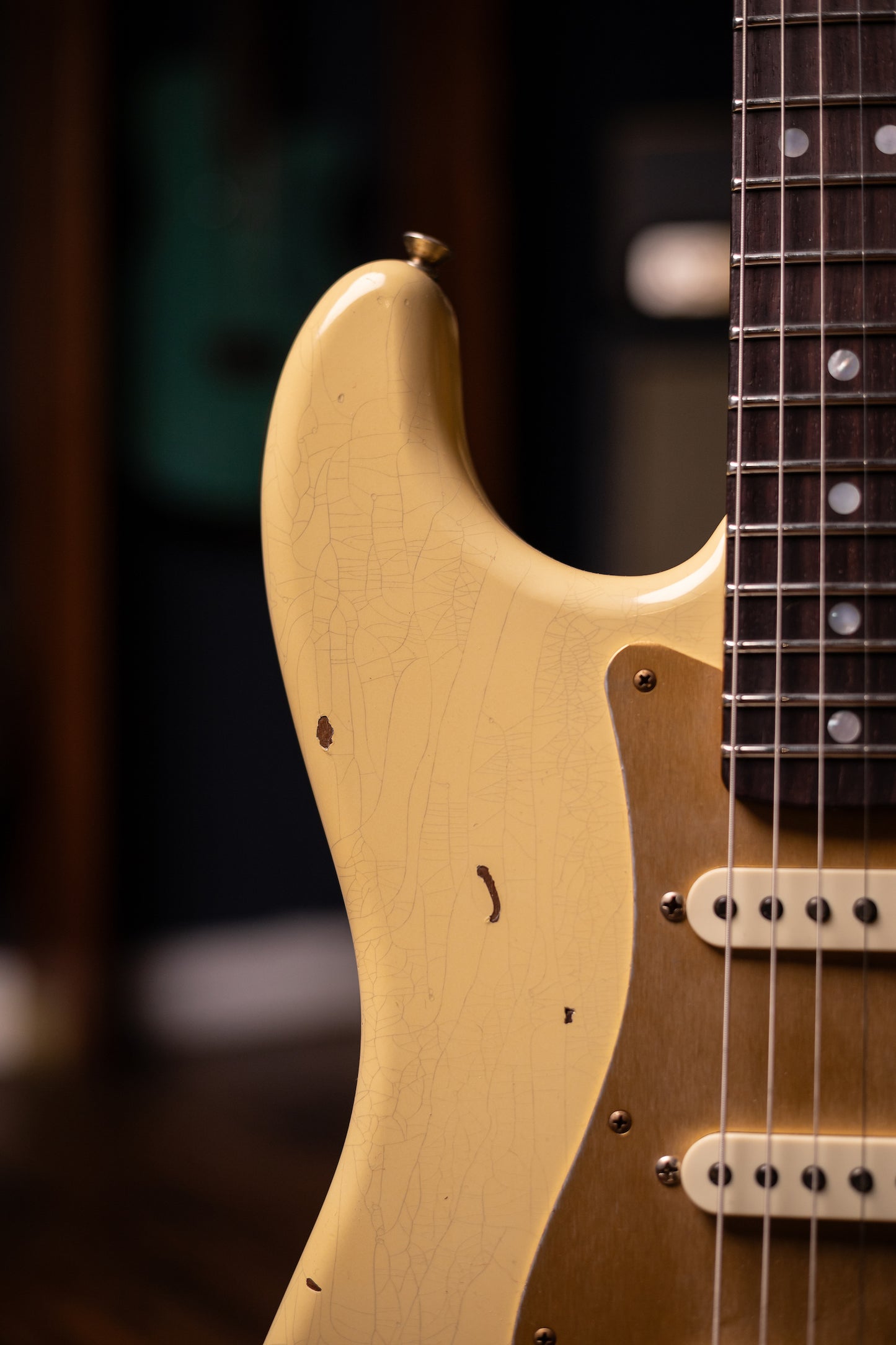 Fender Custom Shop Limited Edition Roasted "Big Head" Stratocaster® Relic® Electric Guitar - Aged Vintage White