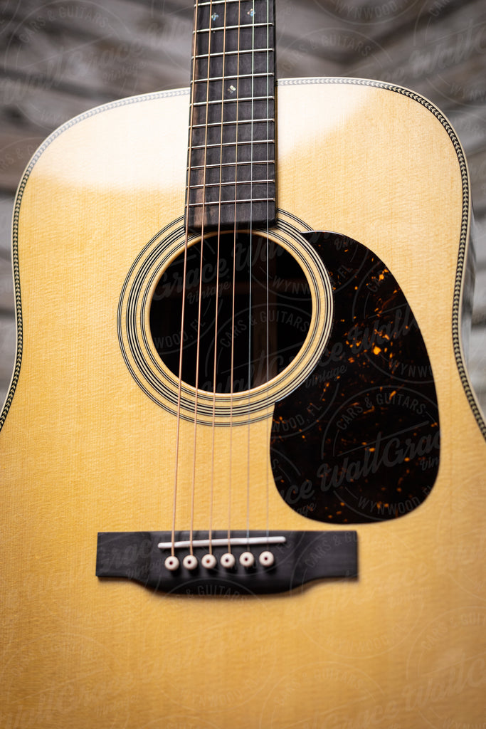 Martin HD28 Acoustic Guitar - Natural