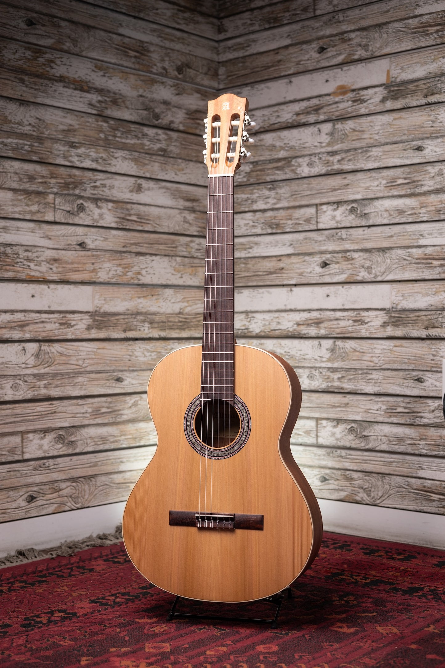Alhambra 1 OP Nylon-string Classical Guitar - Natural