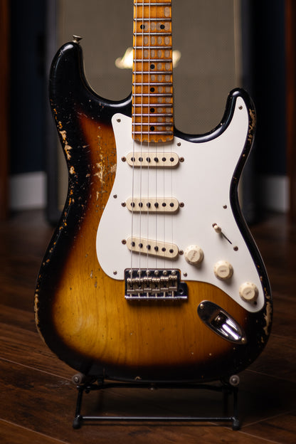 Fender Custom Shop Stratocaster 1957 Heavy Relic Electric Guitar - Aged 2-Color Sunburst