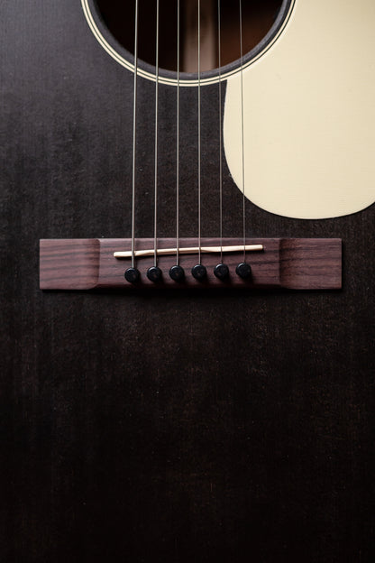 Martin 000-17E Acoustic-Electric Guitar - Black Smoke