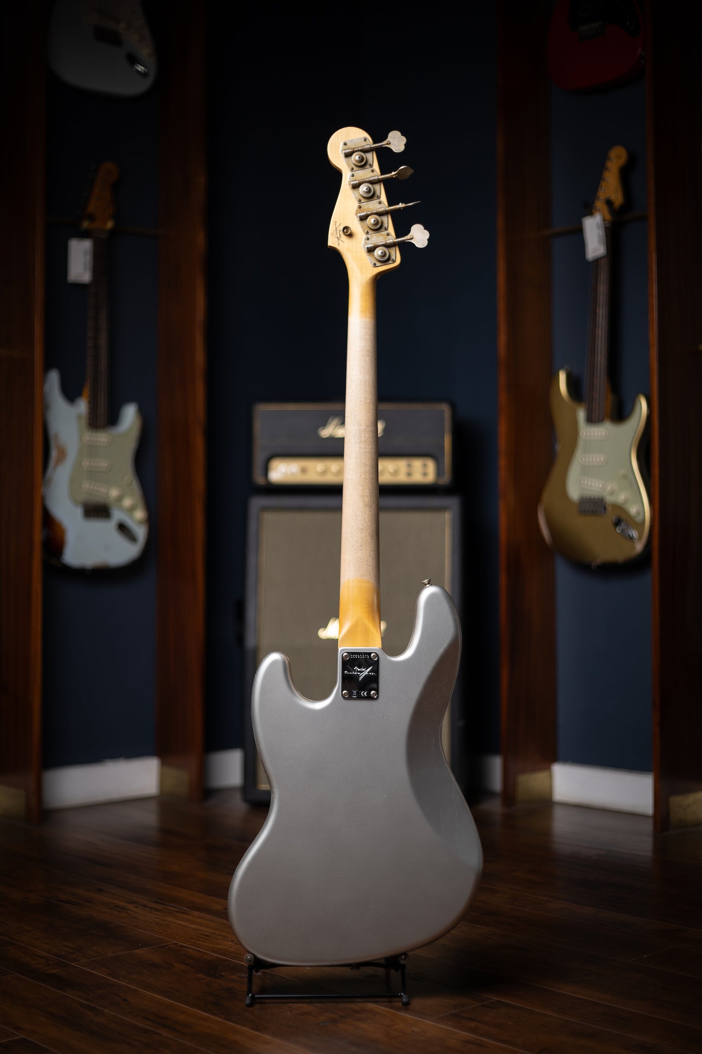 Fender 1965 Jazz Bass Journeyman Relic - Faded Inca Silver