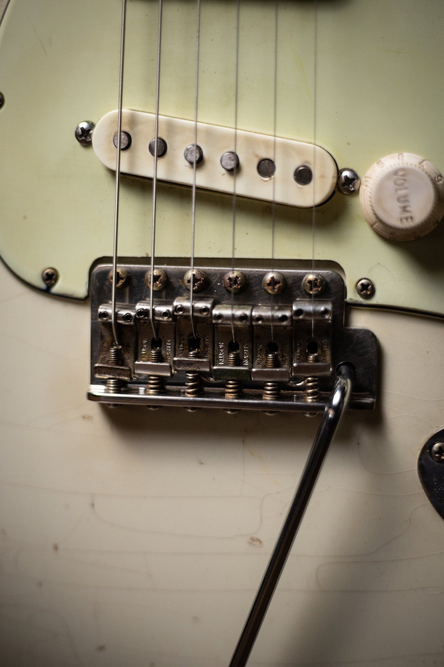 Walt Grace Customs 60's Indian Rosewood S-Type Electric Guitar - Olympic White