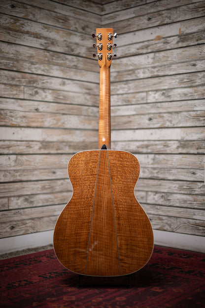 Martin CEO-11 Acoustic Guitar -New Horizons Blue Burst