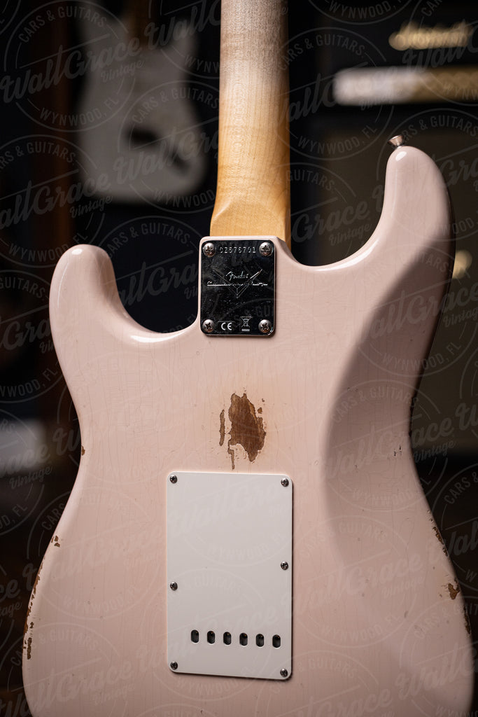 Fender Custom Shop Late 1962 Stratocaster® Relic® with Closet Classic Hardware Electric Guitar - Super Faded Aged Shell Pink