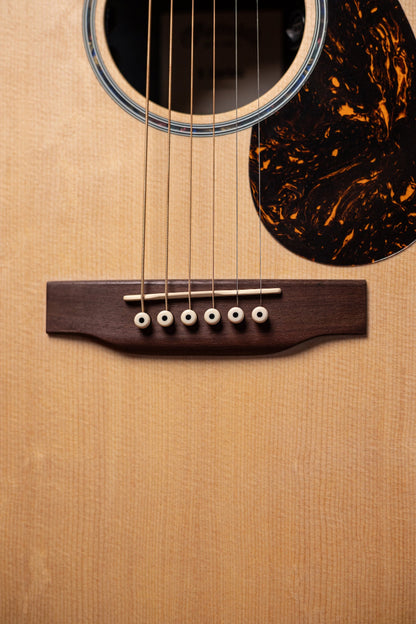 Martin 000X2E Brazilian Acoustic Guitar - Natural