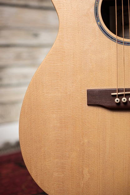 Martin 000X2E Brazilian Acoustic Guitar - Natural