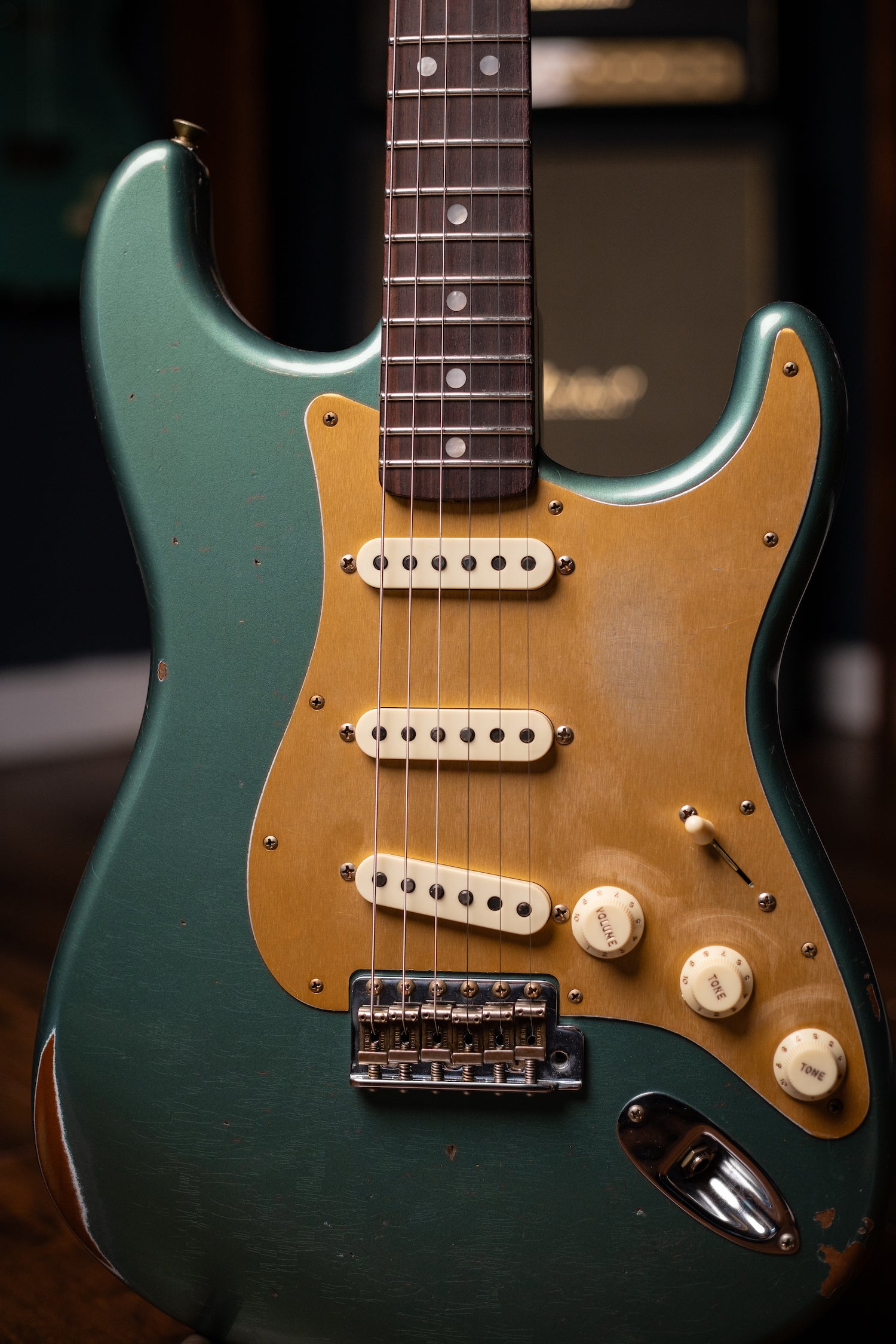Fender Custom Shop Limited Edition Roasted "Big Head" Stratocaster® Relic® Electric Guitar - Faded Aged Sherwood Green Metallic