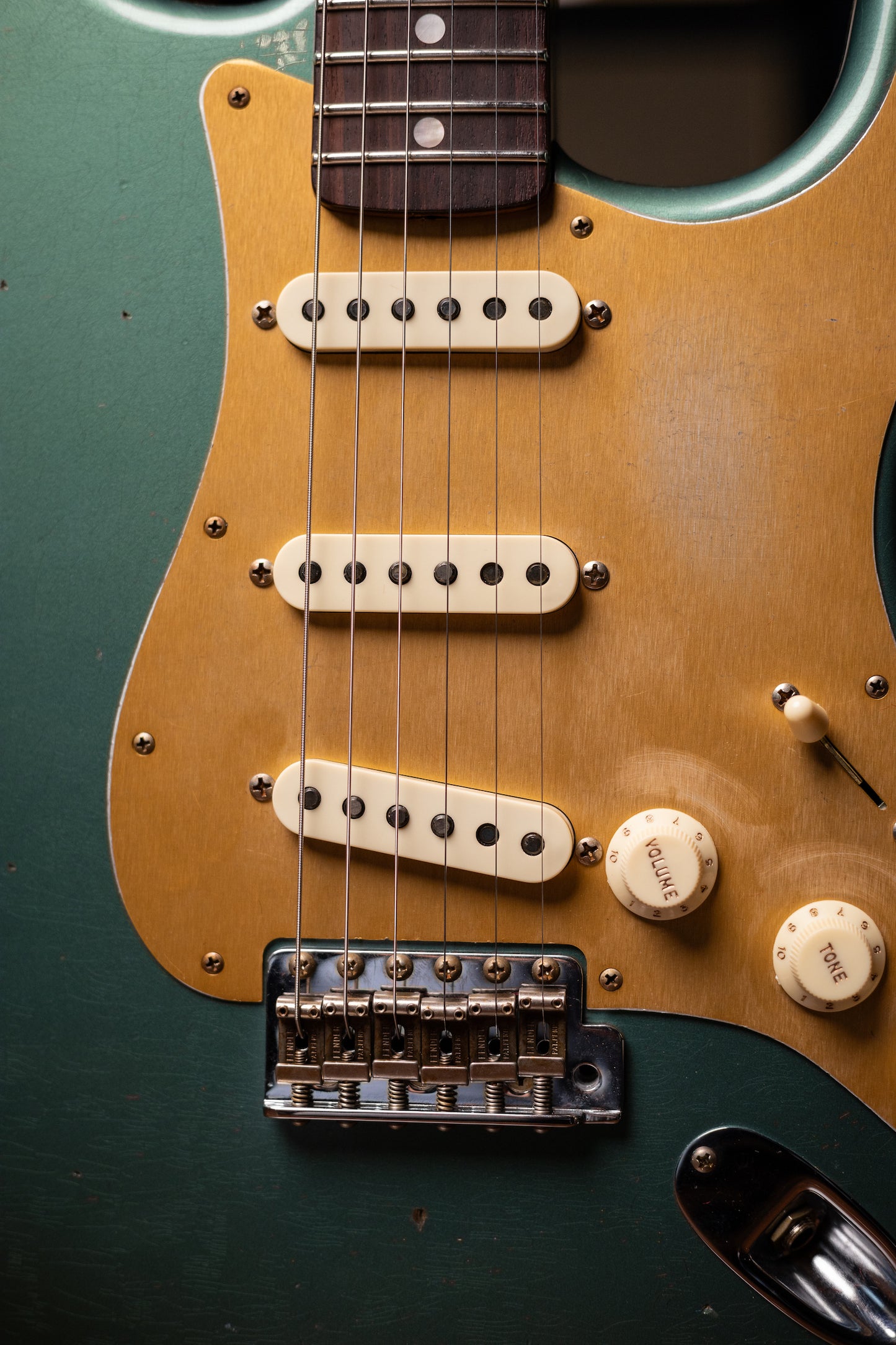 Fender Custom Shop Limited Edition Roasted "Big Head" Stratocaster® Relic® Electric Guitar - Faded Aged Sherwood Green Metallic