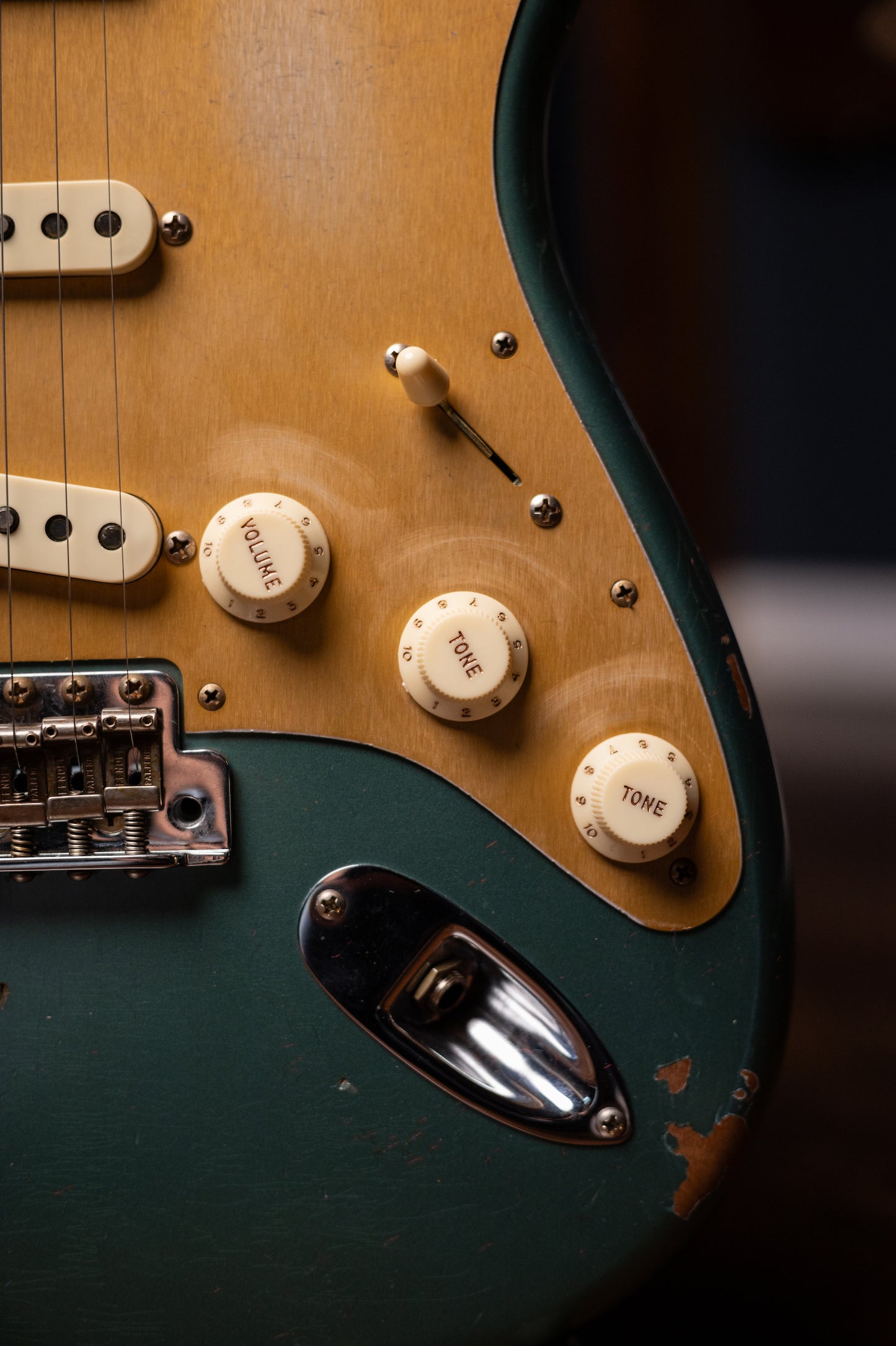 Fender Custom Shop Limited Edition Roasted "Big Head" Stratocaster® Relic® Electric Guitar - Faded Aged Sherwood Green Metallic