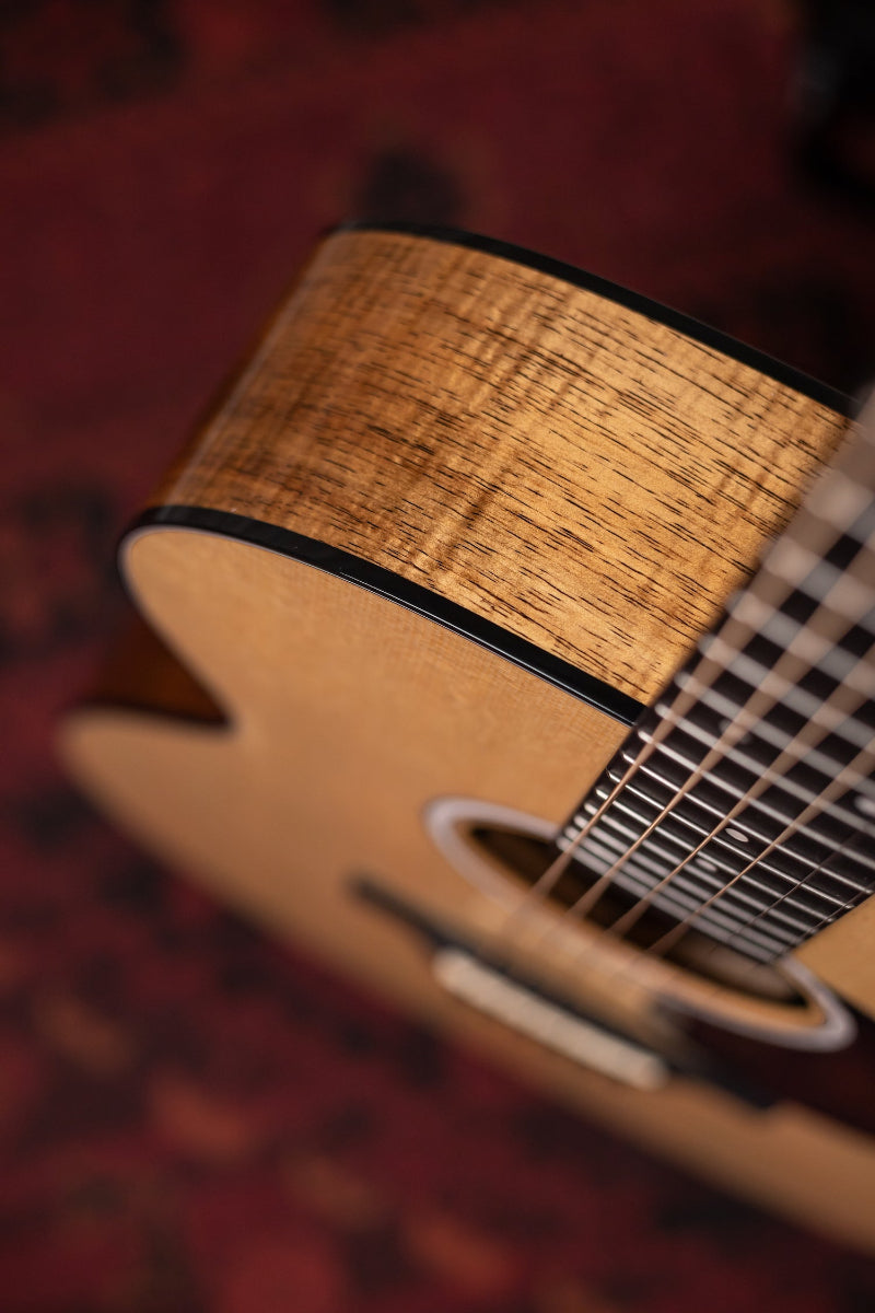 Martin 000-12E Koa Acoustic-Electric Guitar - Natural