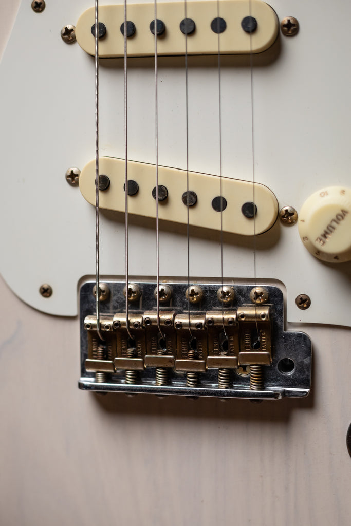 Fender Custom Shop Journeyman 1956 Stratocaster Electric Guitar - Aged White Blonde