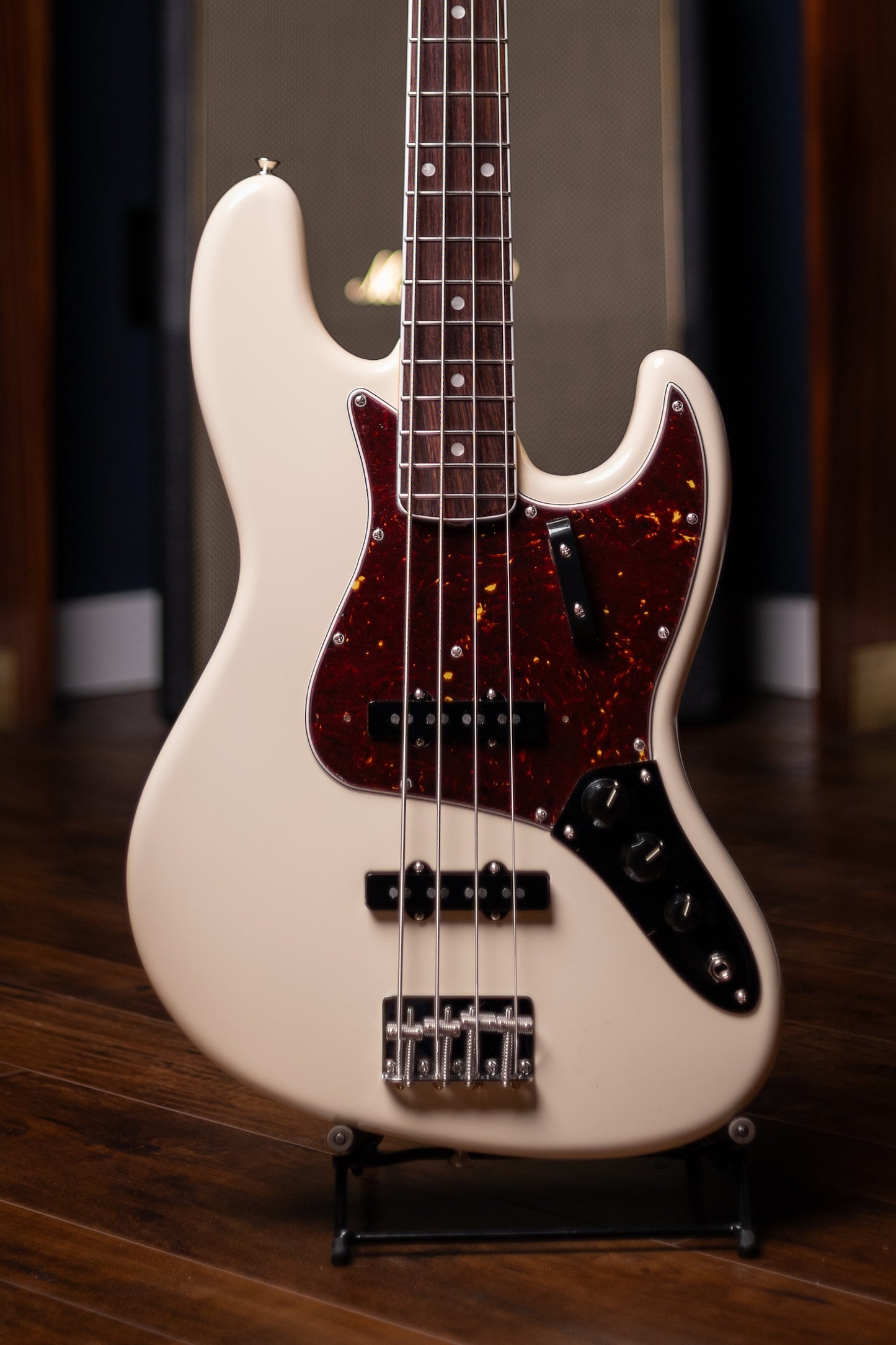 Fender American Vintage II 1966 Jazz Bass - Olympic White